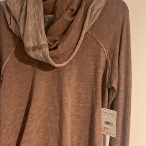 Free people cowl Sweater NWT